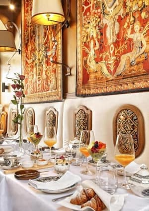 thumbnail: Restaurant
