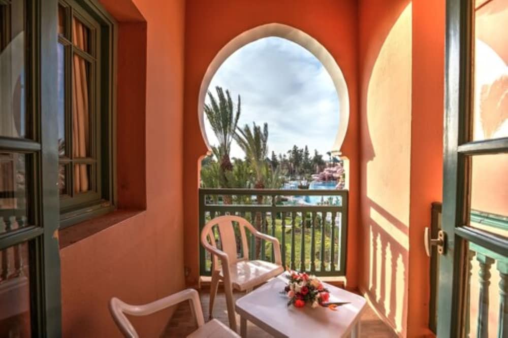 Restaurant-cafeteria