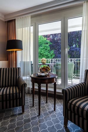 thumbnail: Garden view