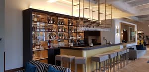 thumbnail: Bar (on property)