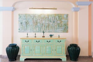thumbnail: Interior detail