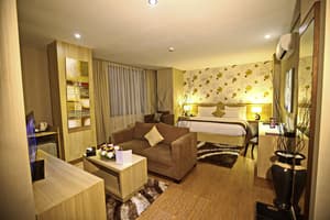 thumbnail: Room