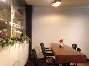 thumbnail: Interior entrance