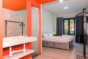 thumbnail: Room