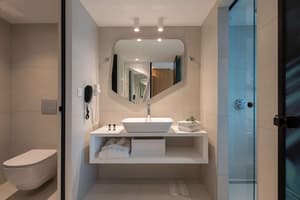 thumbnail: Bathroom