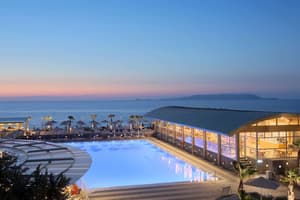 thumbnail: Outdoor pool