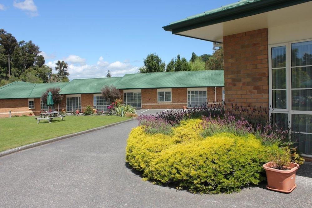 Primary image