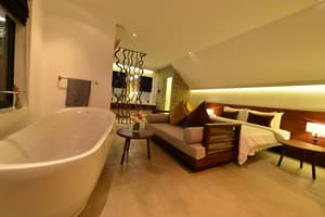 thumbnail: Room