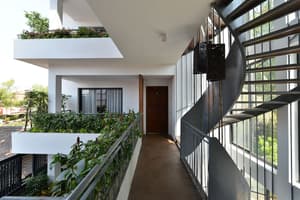 thumbnail: Interior