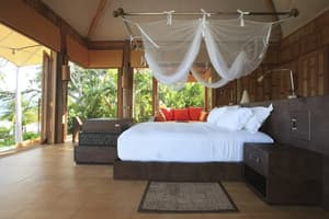 thumbnail: Cliff Villa Suite Bedroom