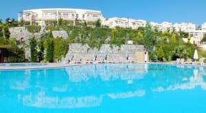 thumbnail: Outdoor pool