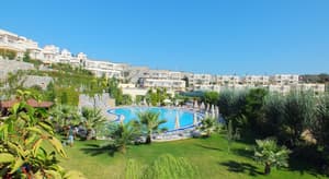 thumbnail: Outdoor pool