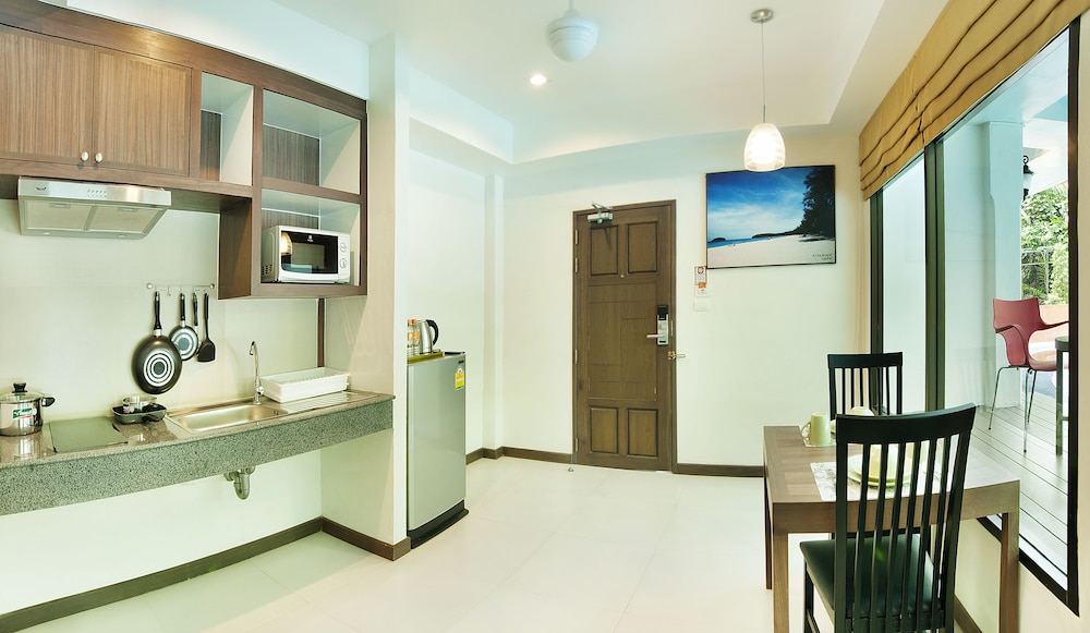 Private kitchenette