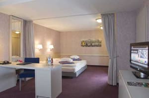 thumbnail: General view