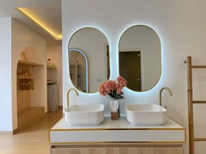 thumbnail: Bathroom