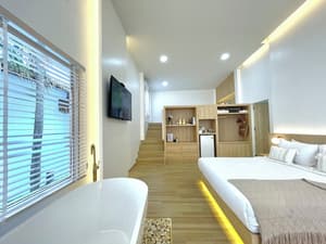 thumbnail: Room