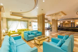 thumbnail: Lobby sitting area