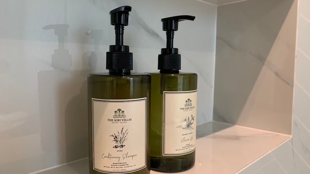 Bathroom amenities