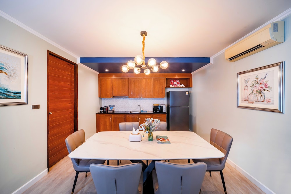 Private kitchenette