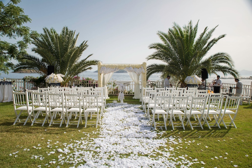 Outdoor banquet area