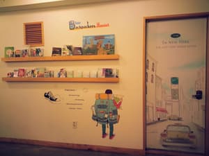 thumbnail: Interior entrance