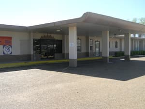thumbnail: Front of property