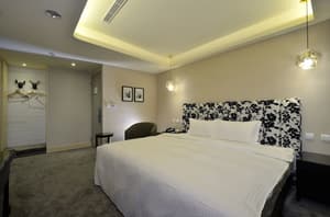 thumbnail: Room