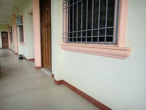 thumbnail: Exterior detail