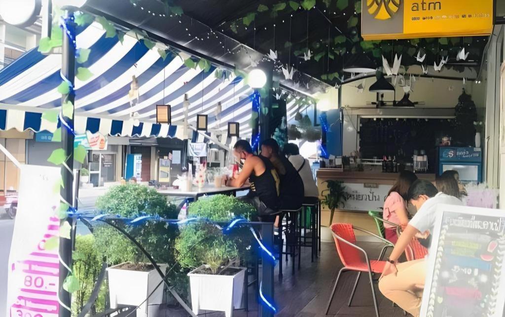 Restaurant-cafeteria