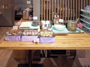 thumbnail: Breakfast buffet