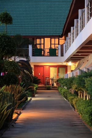 thumbnail: Garden