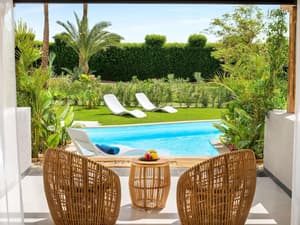 thumbnail: Balcony view