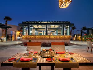 thumbnail: Restaurant