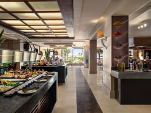 thumbnail: Restaurant