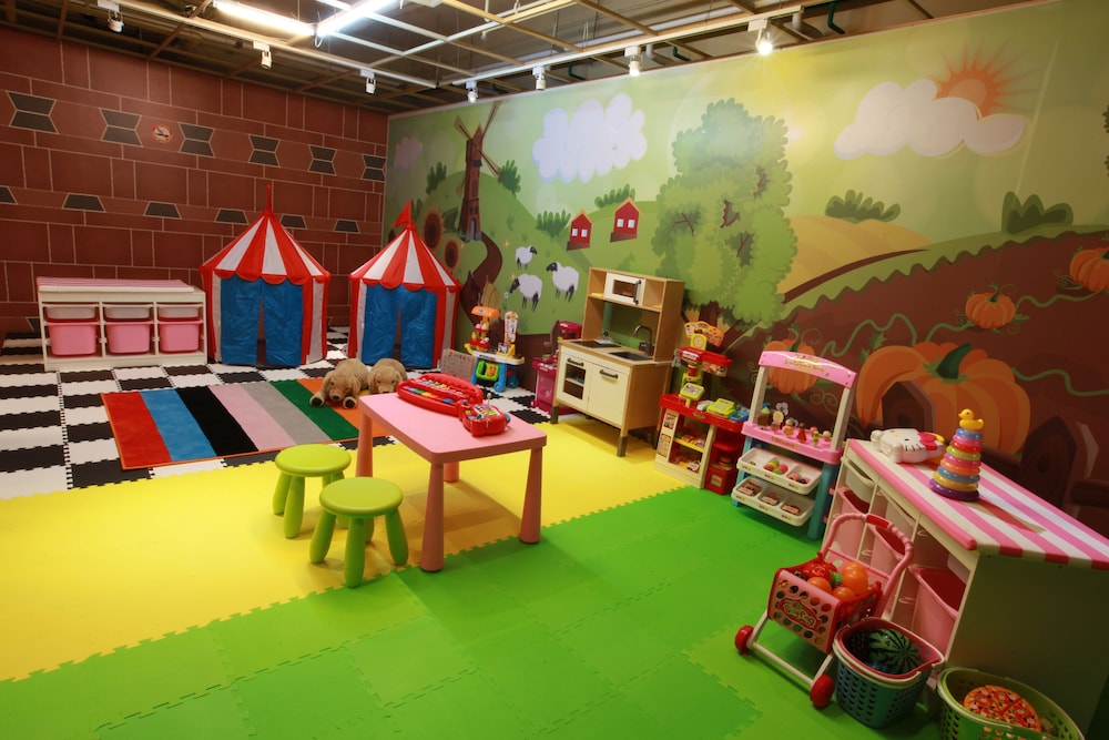 Children's play area - indoor