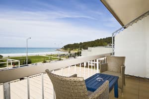 thumbnail: Balcony