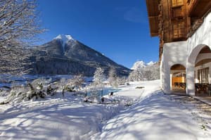 thumbnail: General view