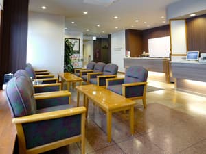 thumbnail: Lobby sitting area