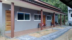 thumbnail: Exterior