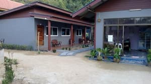 thumbnail: Exterior