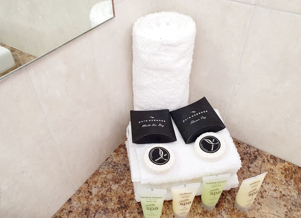 Bathroom amenities