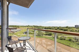 thumbnail: Balcony