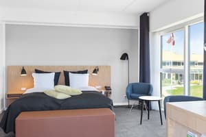 thumbnail: Room