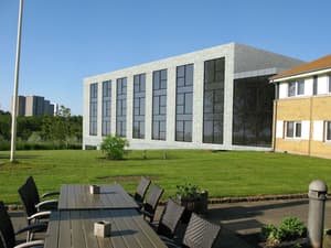thumbnail: Exterior