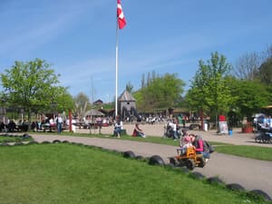 thumbnail: Children's activities
