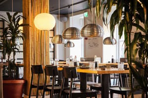 thumbnail: Restaurant