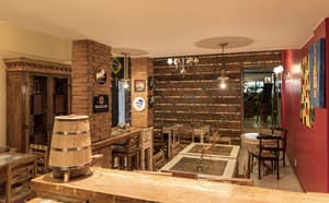 thumbnail: Bar (on property)