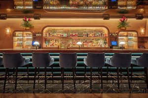 thumbnail: Bar (on property)
