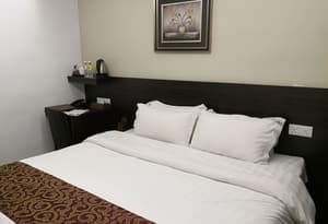 thumbnail: Room