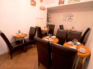 thumbnail: Restaurant